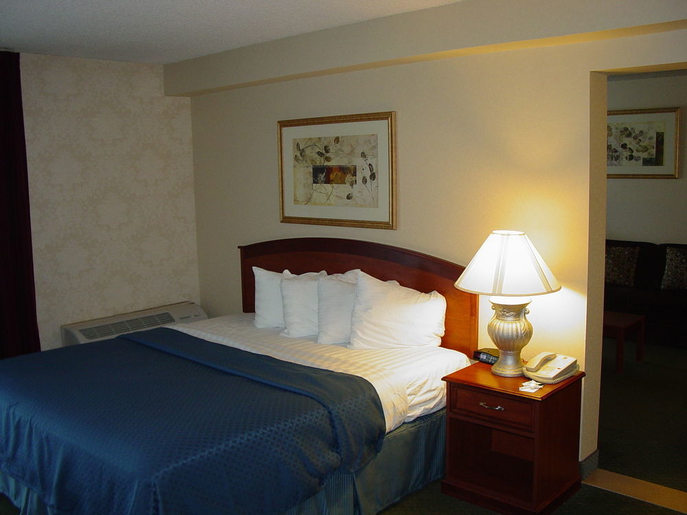 Quality Suites Central Colorado Springs Exterior foto