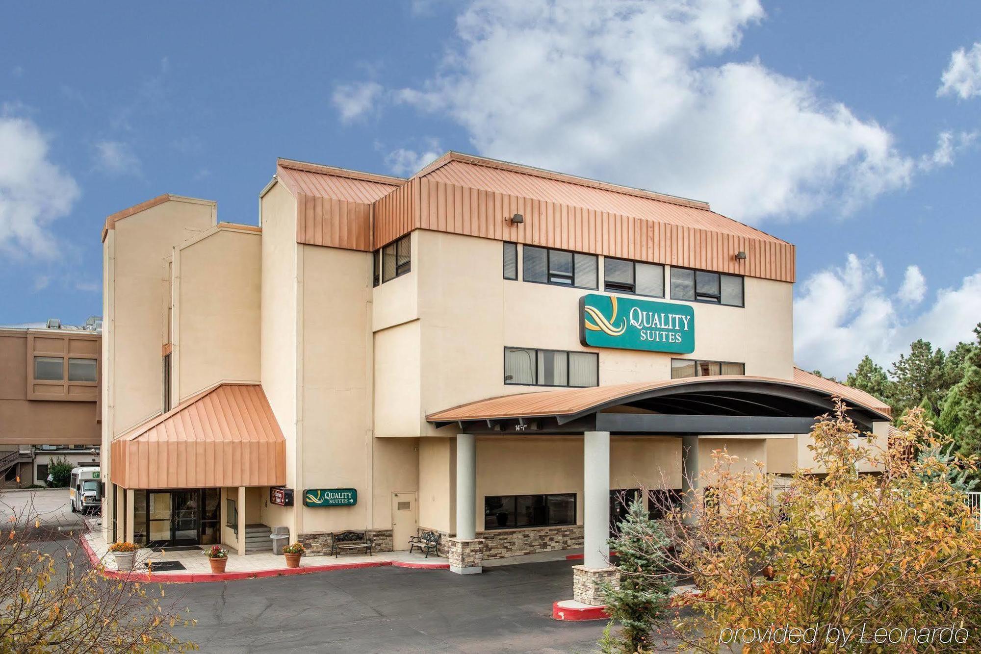 Quality Suites Central Colorado Springs Exterior foto