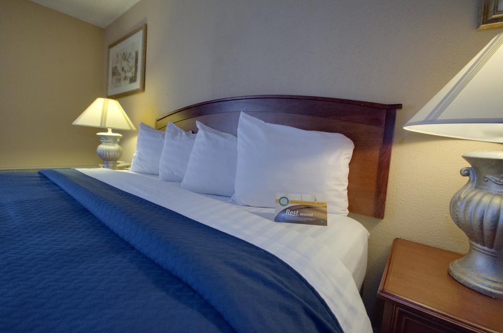 Quality Suites Central Colorado Springs Exterior foto